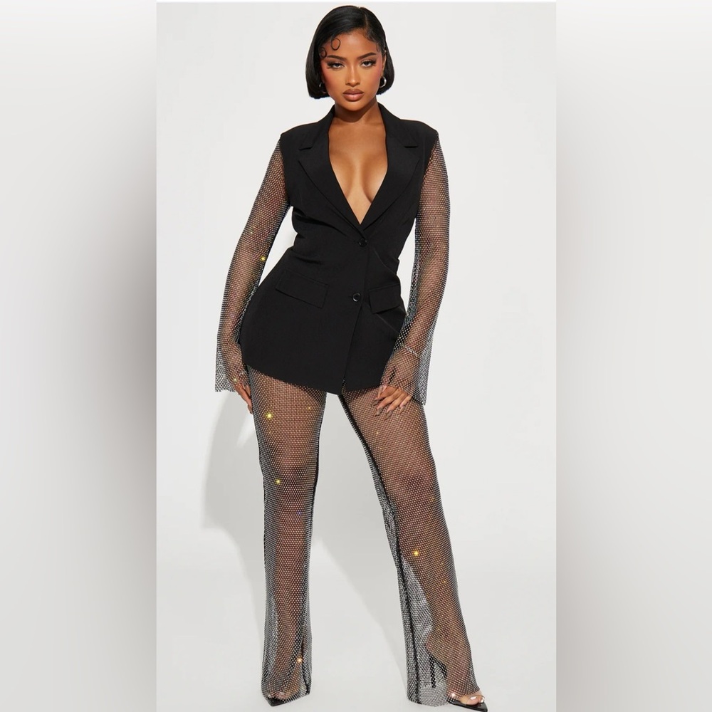 Elegant Black Women's Jumpsuit